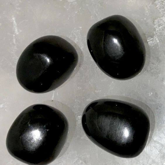 jet polished pebbles